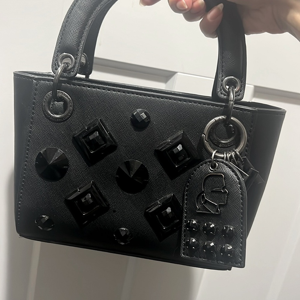 Cute bag, Karl L.